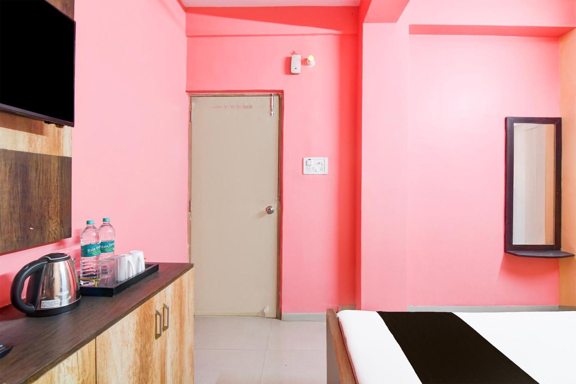Hotel O Survey Park Jadabpur Bagian luar foto